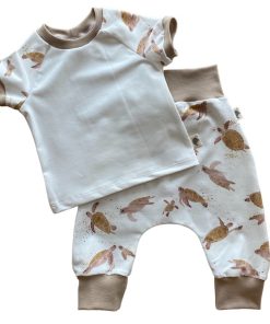 Vay's Kingdom | Pants & T-shirt - Turtles Brown